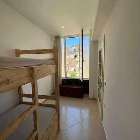 شقة Cozy Getaway In Saranda, Access ساراندا