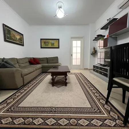 Apartment Cozy Getaway In Saranda, Access